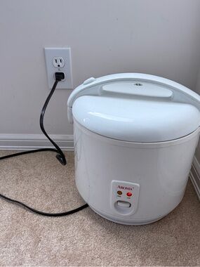 ARoma big 10 cups White Rice Cooker with Indicator Lights
